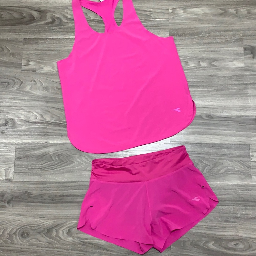 Diadora workout shorts and tank top